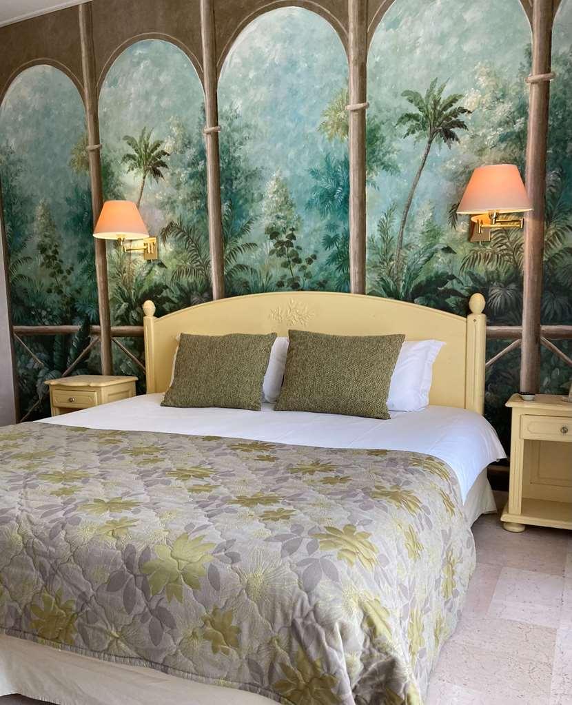 Hotel Diana Vence Δωμάτιο φωτογραφία